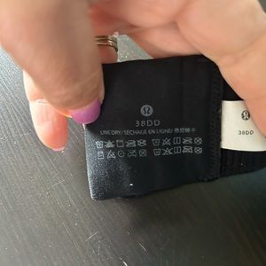 Lululemon black sports bra